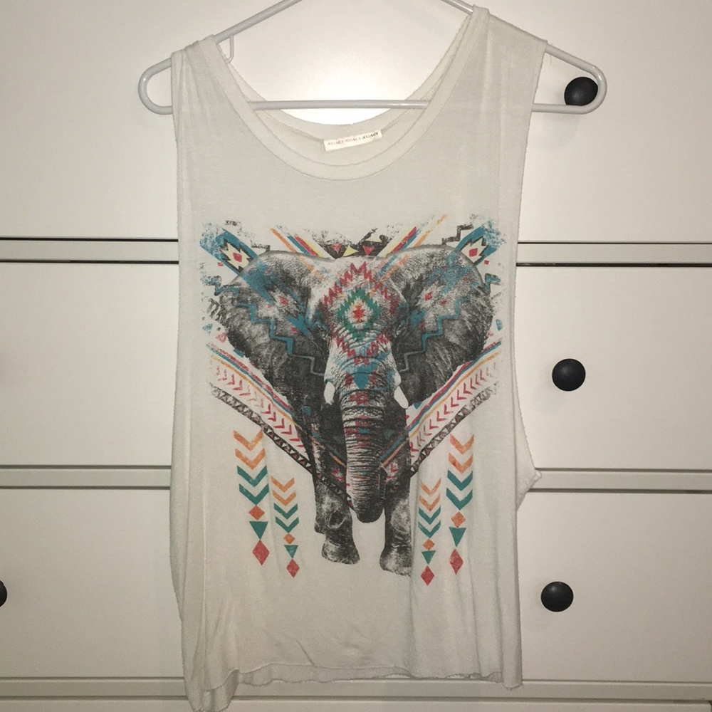 Cute elephant shirt !! Make offers